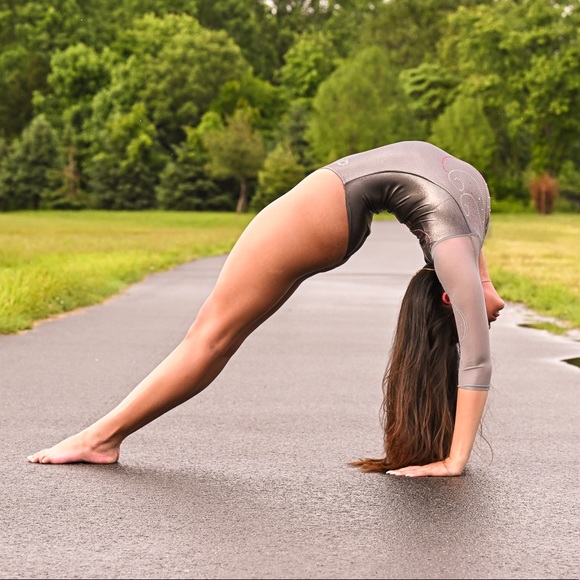 Meet your Posher, Armanii - Picture 5 of 7